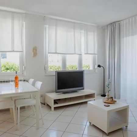 The Martinez House - Апартаменты Задар