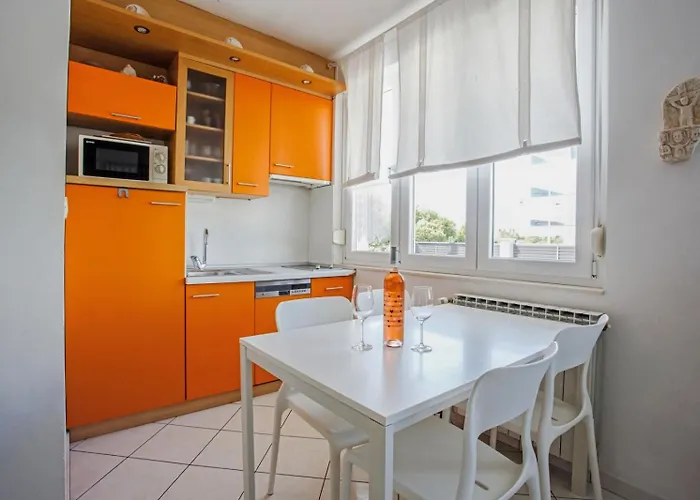 The Martinez House - Апартаменты Задар